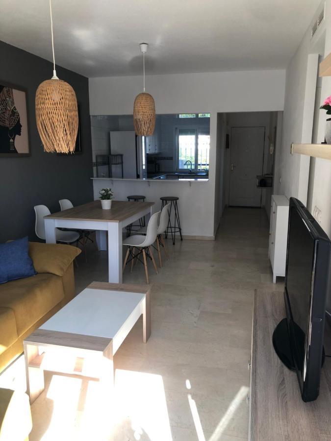 Ferienwohnung Faro12 Playa & Piscina & Parking Privado Benalmádena Exterior foto